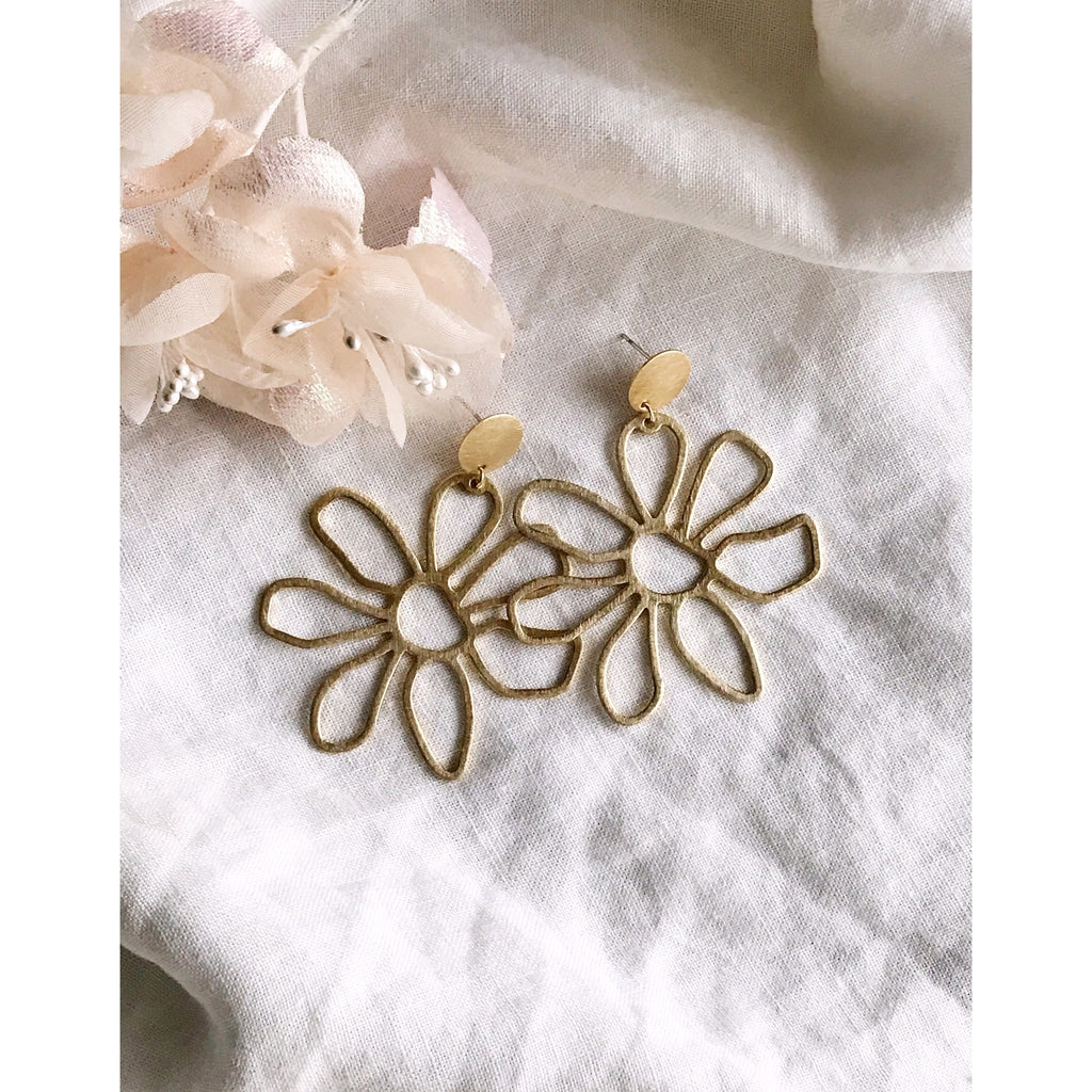 Flower Power Earrings - Polished Brass